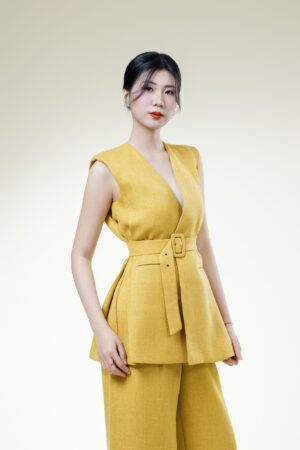 Essence Jacket yellow